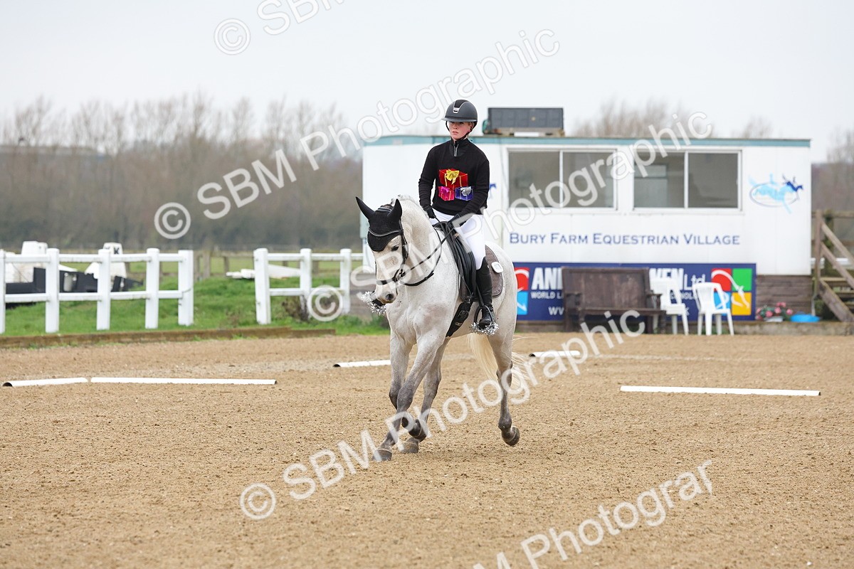 SBM_001236 - Class 8-11 - Novice 2 - Elementary 2