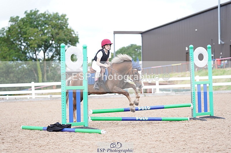 240809A-140238-01122 - Chase Me Charlie