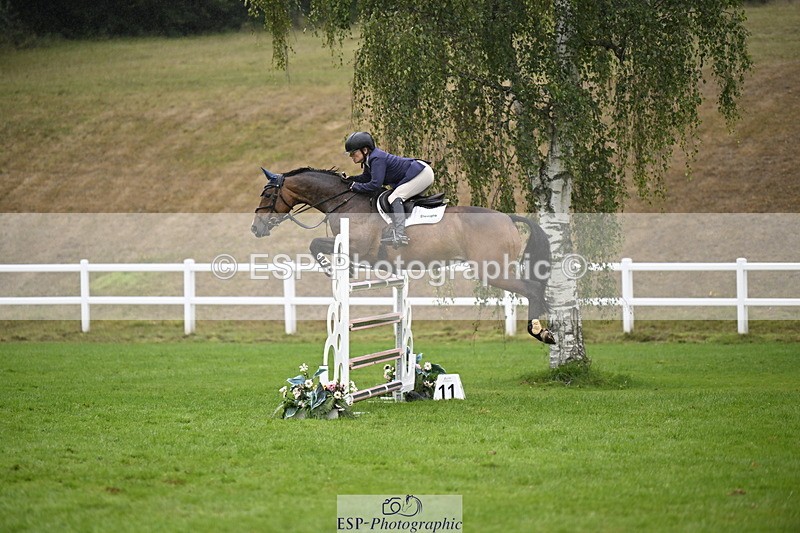 250831A-102310-09704 - Cls 35 Snr 1.20m Grand Prix