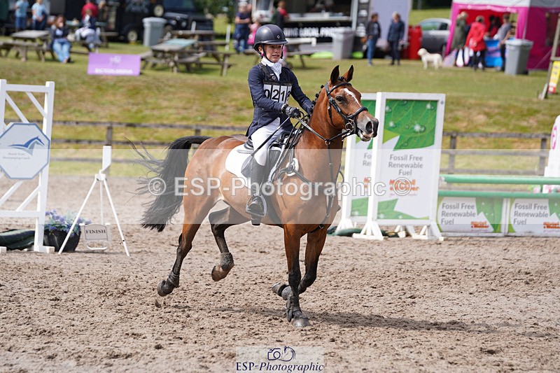 240824X-123910-24190 - 80cm Round 1 12.00 to 13.00