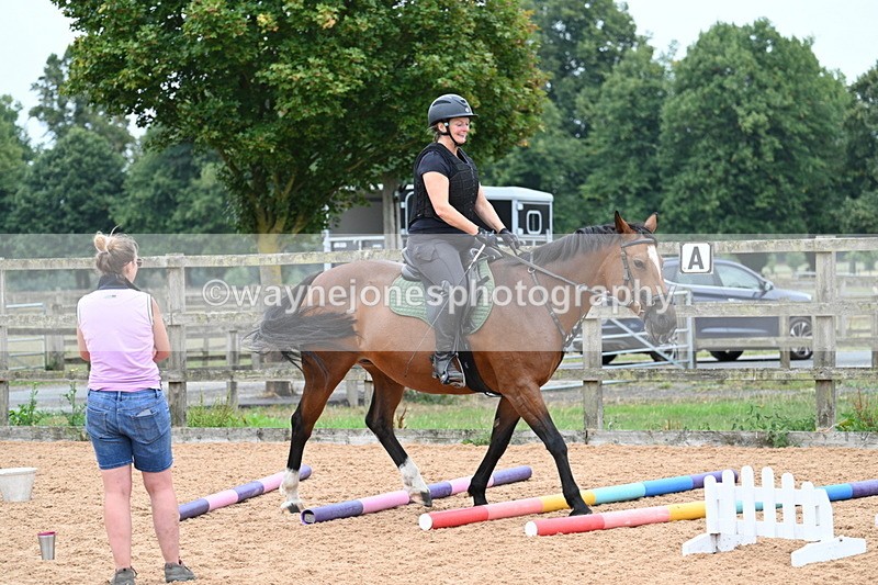 WJ7_8540 - Poles 11:00am