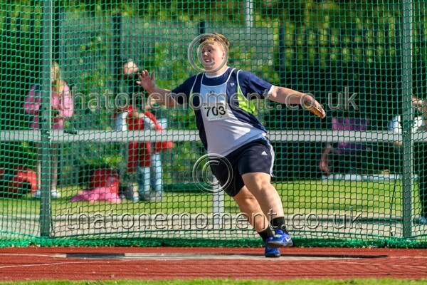 Age25SAT-927586 - Field Male