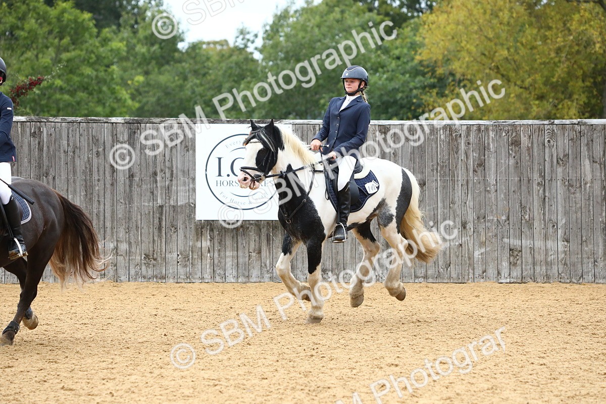 SBM_64119 - J65 - Junior pony 70cm Championship