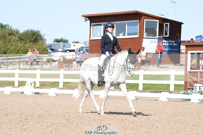 250817-160717-11860 - 207-Esme.LangBrouwershaven.Silvia