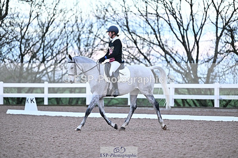 241214-084029-00796 - 141-Sophie.Hawke-RAINBOW.DREAM