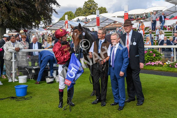 260823-Race 2-Middle Earth-0123 - Race 2 Sky Bet Melrose Handicap