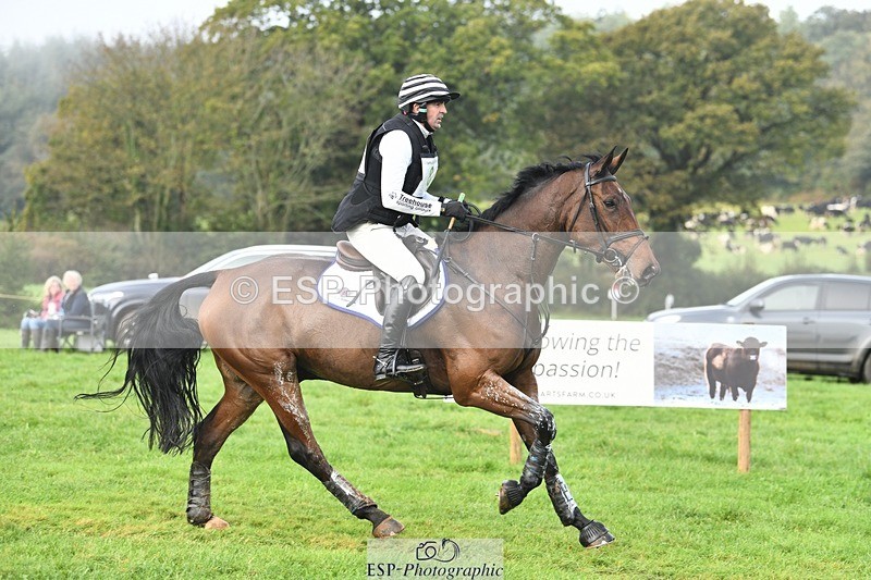 231020-101932-05898 - 008-CECEIA.DE.MUZE-Alan.Nolan-XC