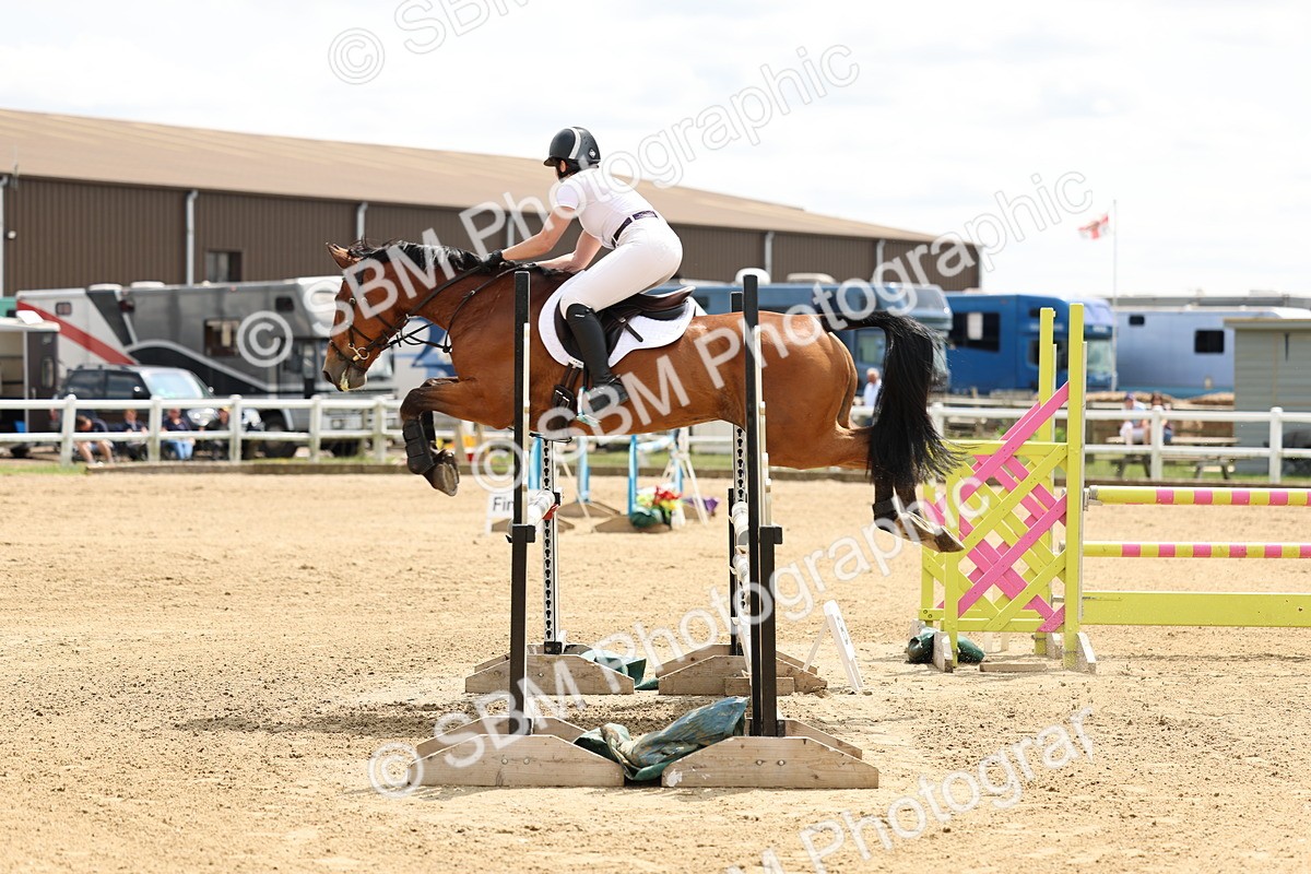 SBM_005106 - Class 18 - Senior 1.05m Open