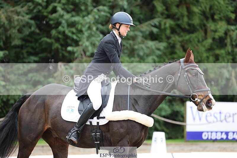 241024-134227-03921 - 220-Elizabeth.Barratt-SAP.TALISMAN