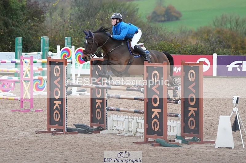 251107-143254-01395 - Cls 7 Blue Chip Grade B&C Qualifier