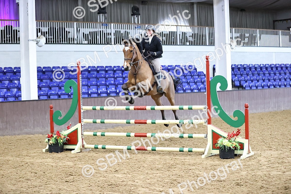 SBM_006349 - Class 16 - Senior Newcomers - 1.10m Open