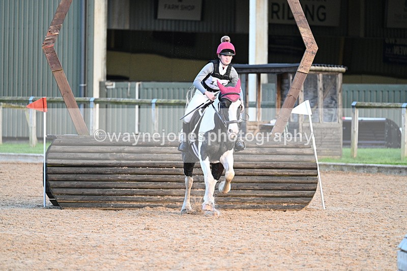 WJ7_7115 - Time 17:12 to 17:30