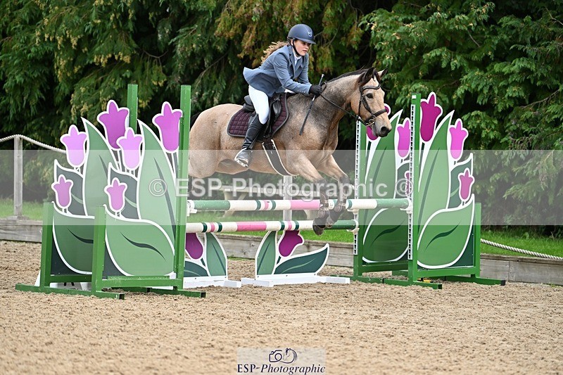 230930-110723-00271 - Cls 3 Pony Discovery & 90cm Open