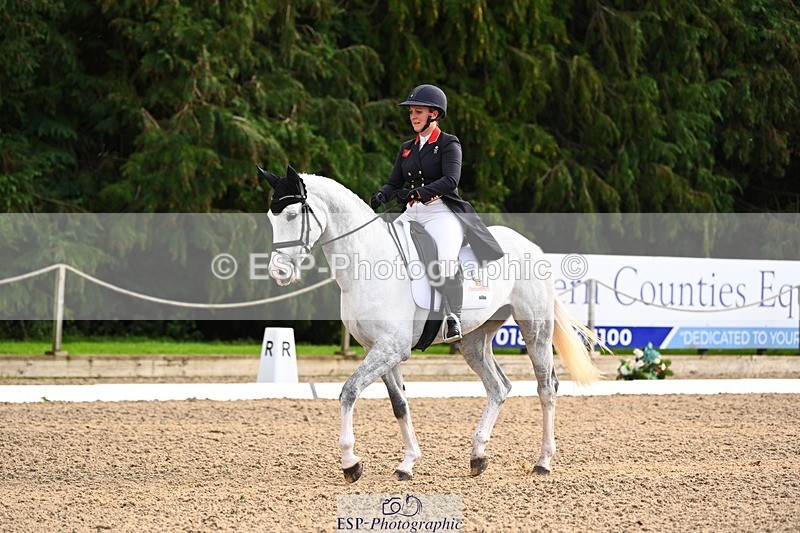 231021-140503-18636 - 250-COOLEY.COUTURE-Gemma.Stevens-DR