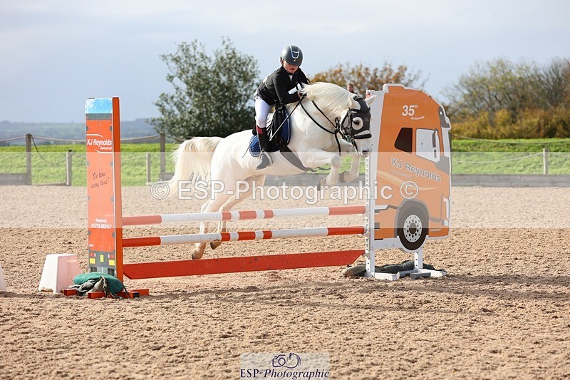 251025-140720-01811 - Cls 31 to 34 All 128cm and 138cm classes