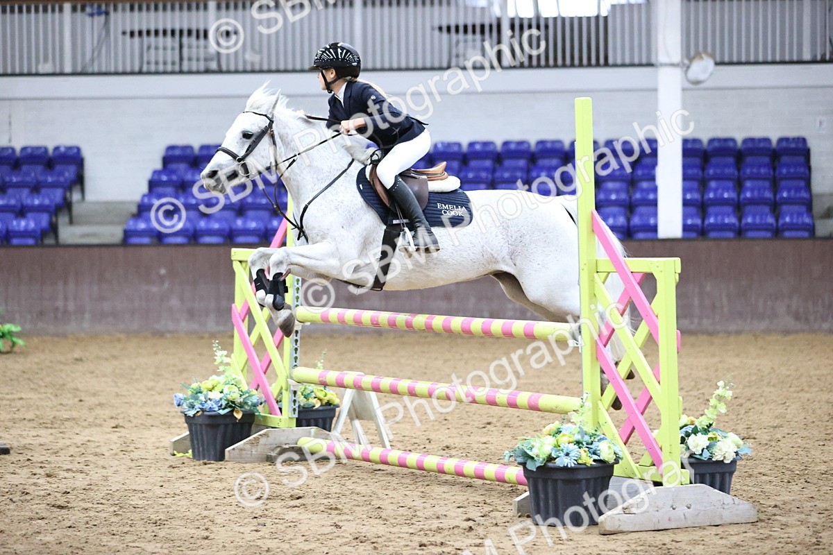 SBM_002682 - Class 12 - Springboard 128cm 138cm 90cm 1.00m