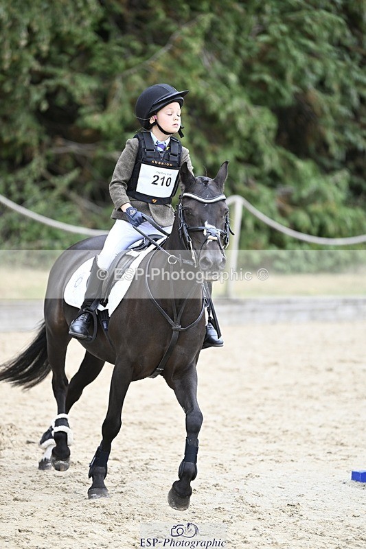 250820A-123722-06533 - Round 1, Start to 1.30pm Break