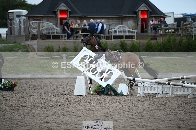 250628-210638-08507 - Cls 17-19 Children on Horses