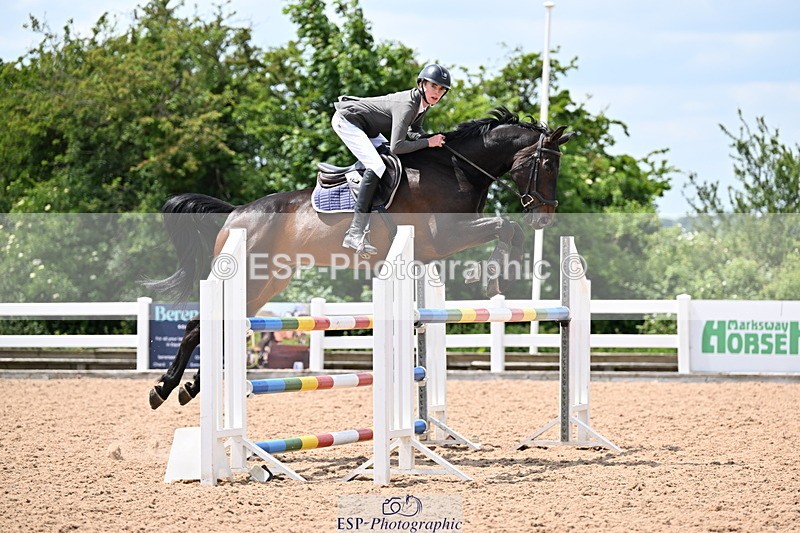 240605A-130623-00478 - Cls 3 Snr 1.05m Open