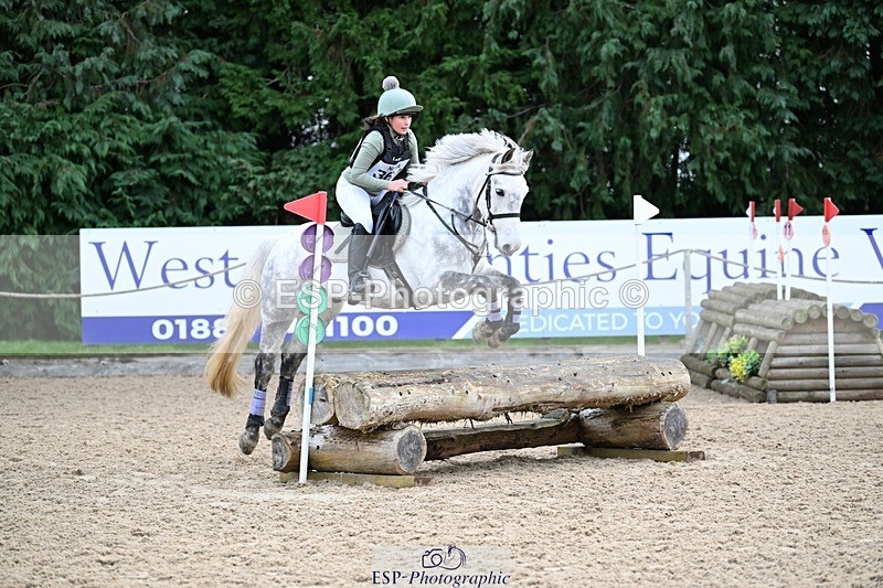 241117-091702-02858 - Cls 1 70-75cm 9.00 to End