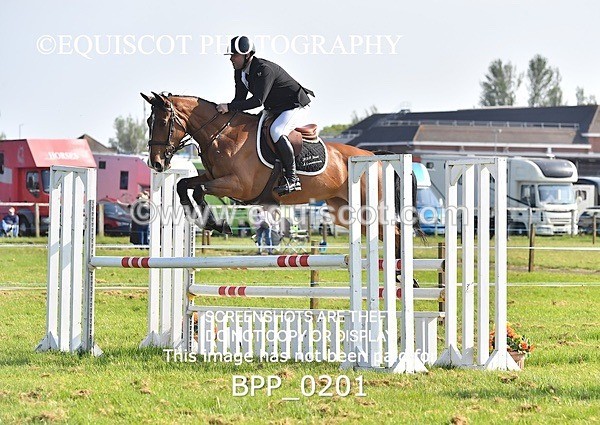 BPP_0201 - CLASS 1 Senior Newcomers/ 1.10m Open