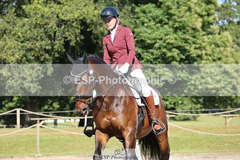 240719-092620-00145 - 305-Eleanor_Halton-Fairway's_Finale