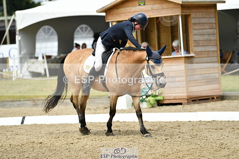 250718A-123030-01483 - 141-Chloe.Dunn-Towerhill.Shamie