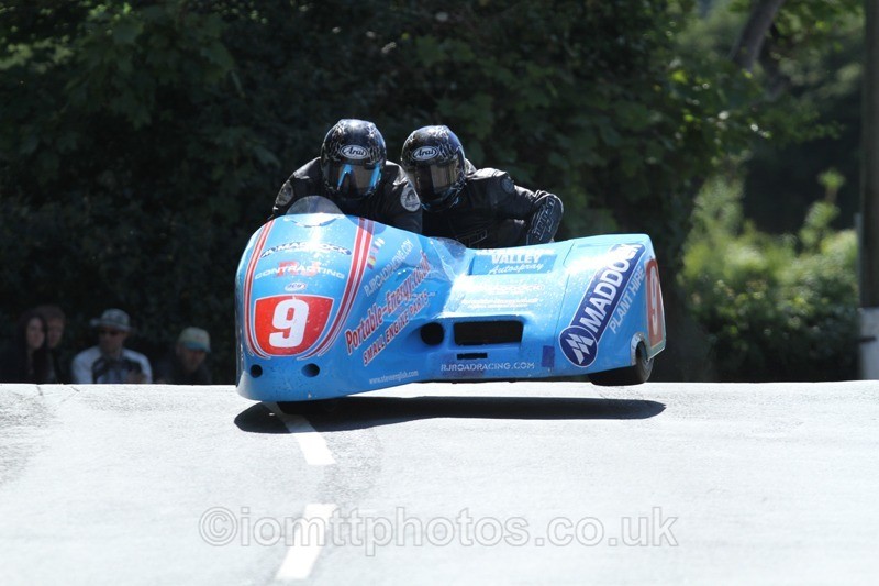 IMG_2558 - Sidecar Race 2 - TT 2013