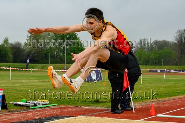 Opener25-918348 - Field Male