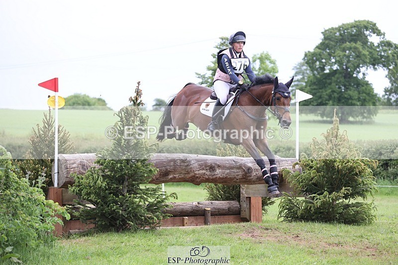 240525-172101-18243 - 276-FOURFIELDS_WONDER_WOMAN-Heidi_Coy