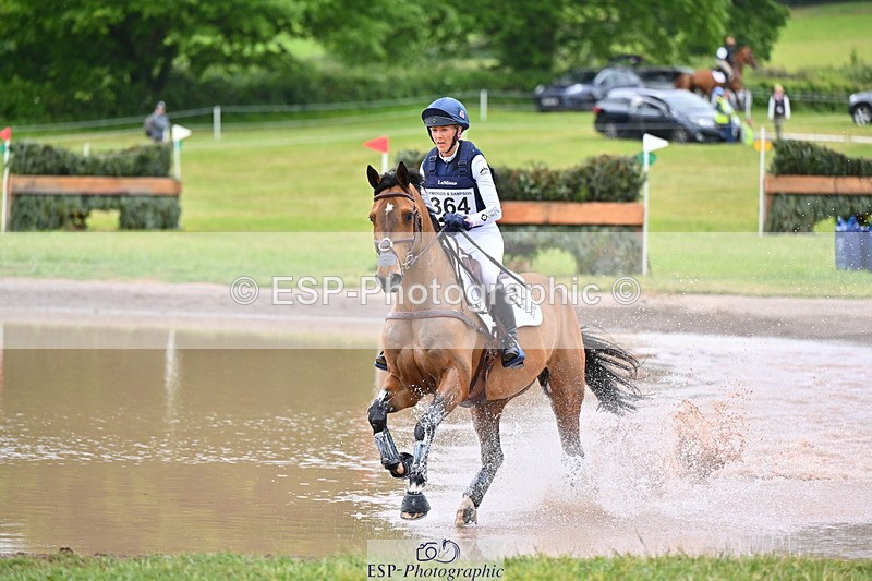 250524A-112605-09532 - B-364-Yasmin.Ingham-KINDA.CORVETTE