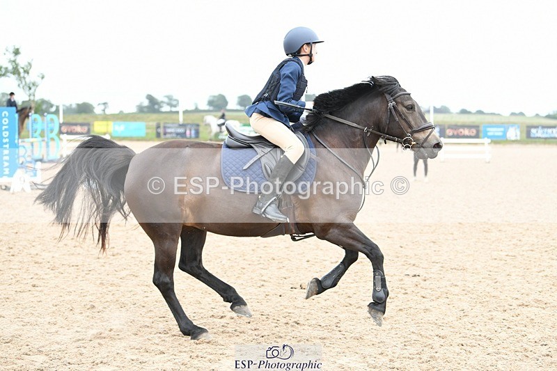 250807-112210-00622 - 90cm Round 1