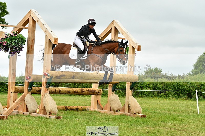 250524A-123928-10418 - B-352-Samantha.Lissington-MALIBU.TS