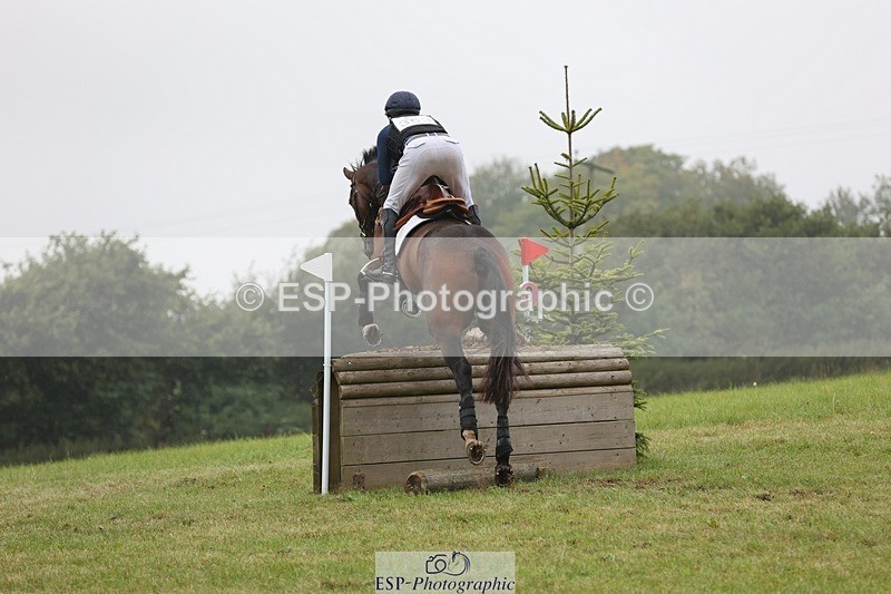 240901A-120530-07335 - 353-Tim.Price-MONBEG.CRYSTAL.CLEAR