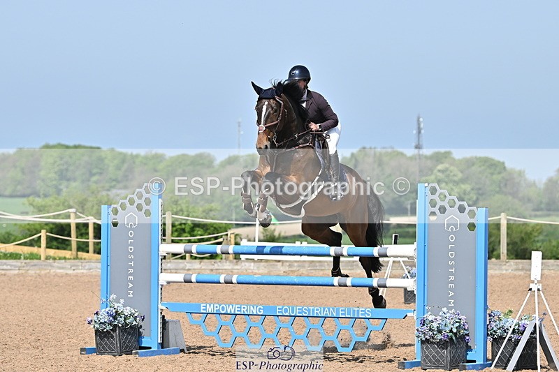 240509A-103042-00891 - Cls 8 Foxhunter