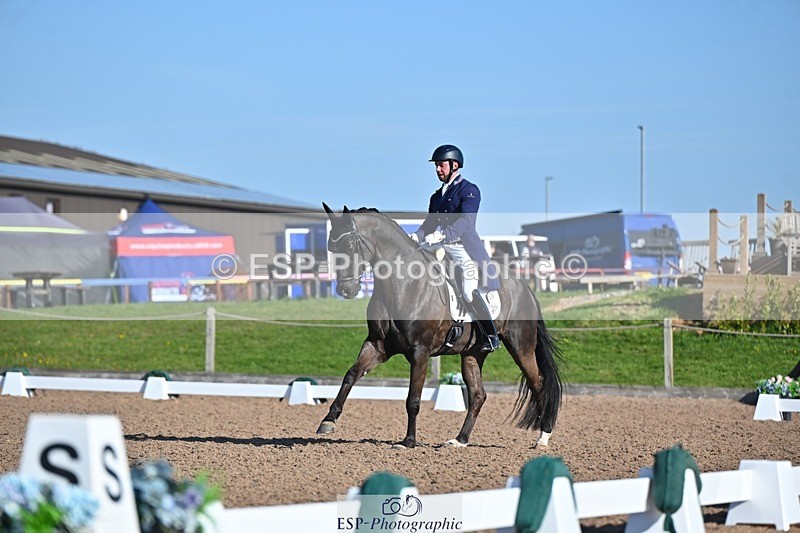 250406-094027-11952 - 023-Davy Harvey-Diamond Blue