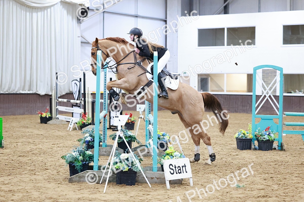 SBM_007511 - Class 24 - Nupafeed Supplements Senior Discovery/ 1m Open