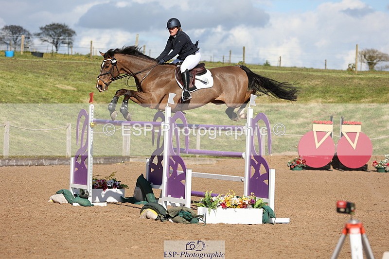 240419A-162852-09396 - Cls 10, 2 Star Big Tour 145cm  15.45 to 16.35 break