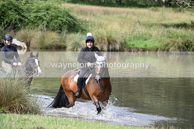 WJ7_1663 - Time at Water 10:48 to 11:13