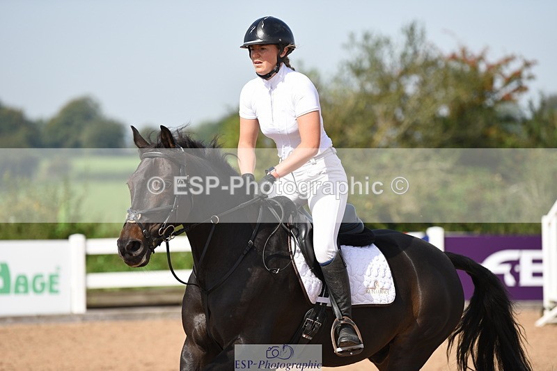 230906A-115744-00208 - Snr 1.05m Open