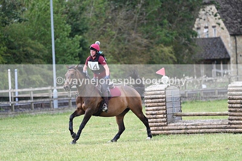 WJ7_5023 - 60cm XC Time 09:58 to 10:16