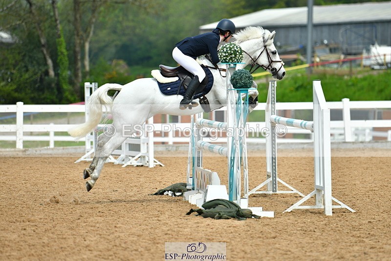 230514A-131828-02924 - Cls 25 Pony Foxhunter & 1.10m Open