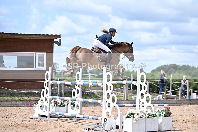 250731-135729-01009 - Cls 04 7Yr Old Jump Off