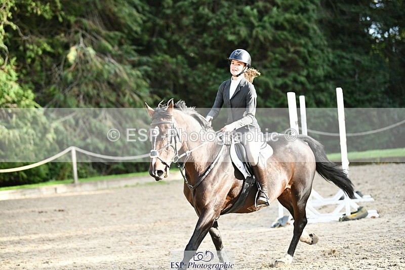 251004A-163415-02123 - Classes 10 & 11 80cm