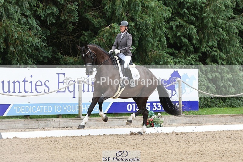 240810-112732-03062 - 198-Lucy.Baker-Last.Dancer