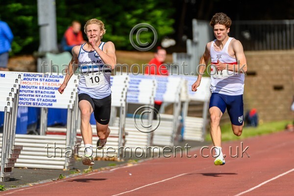 CEM26-923626 - Track Male Set One