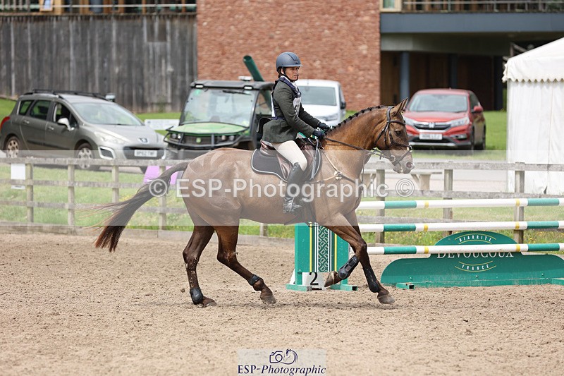 240804-122159-13156 - 505-Kate_Jupp-TEMPLEBREADYS_ROYAL_SPIRIT