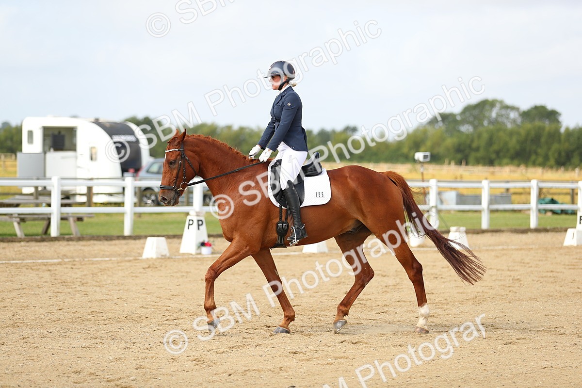 SBM_015550 - Class 13 - Novice 23 - 9.54-11.04