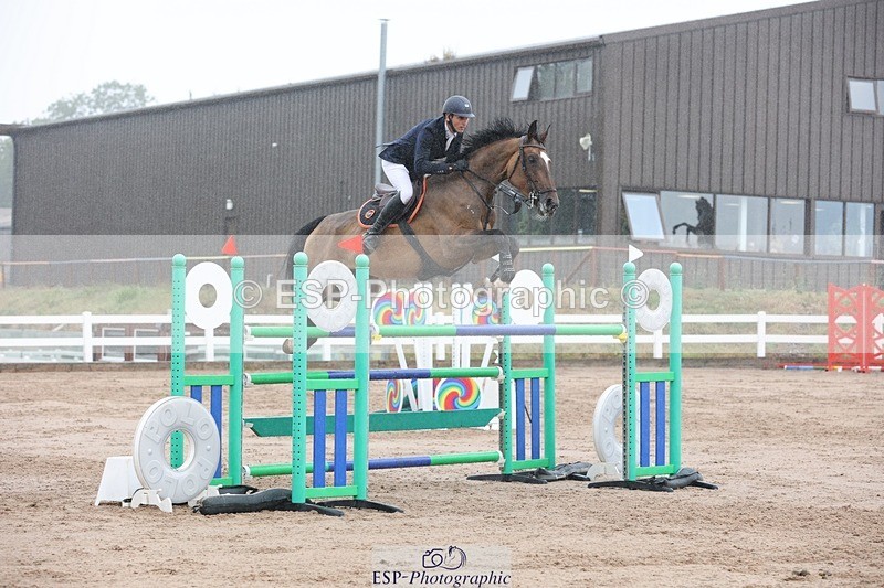 250717-142812-05979 - Cls 1, 3 Star Small Tour Start to Break