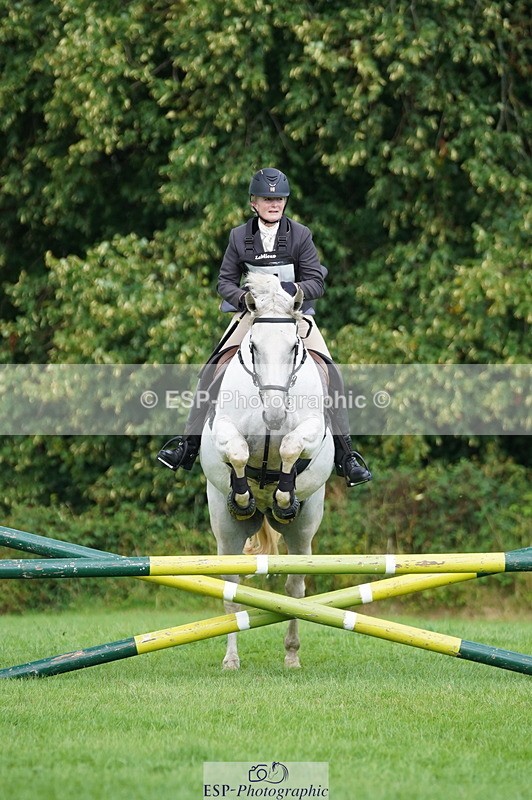 240811A-102928-00942 - 064-